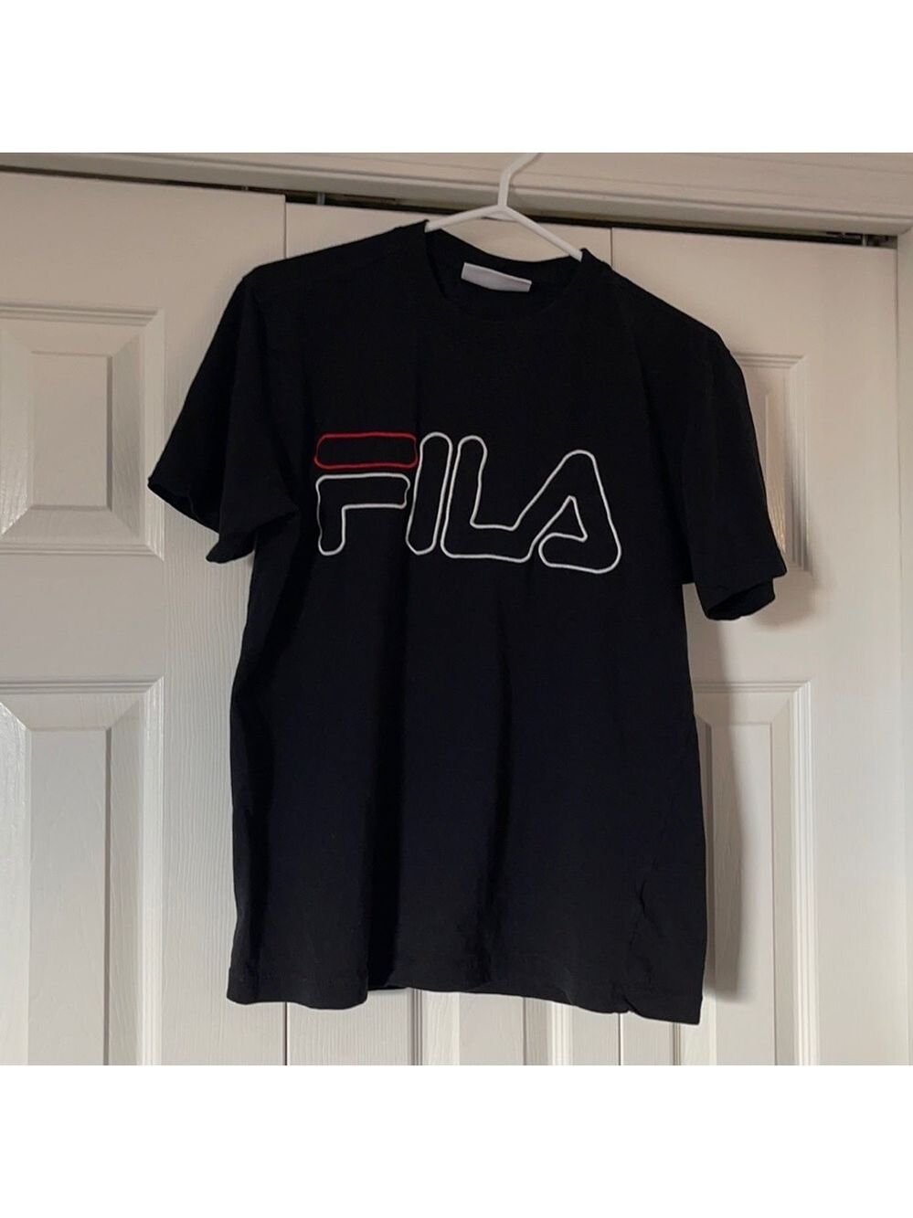 BNWOT Fila T-shirt Size M 🥰🥰